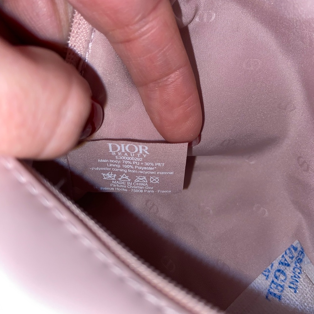 Dior 2026 Release Pink Leather Patent Cosmetic Bag NIB - Picture 3 of 5